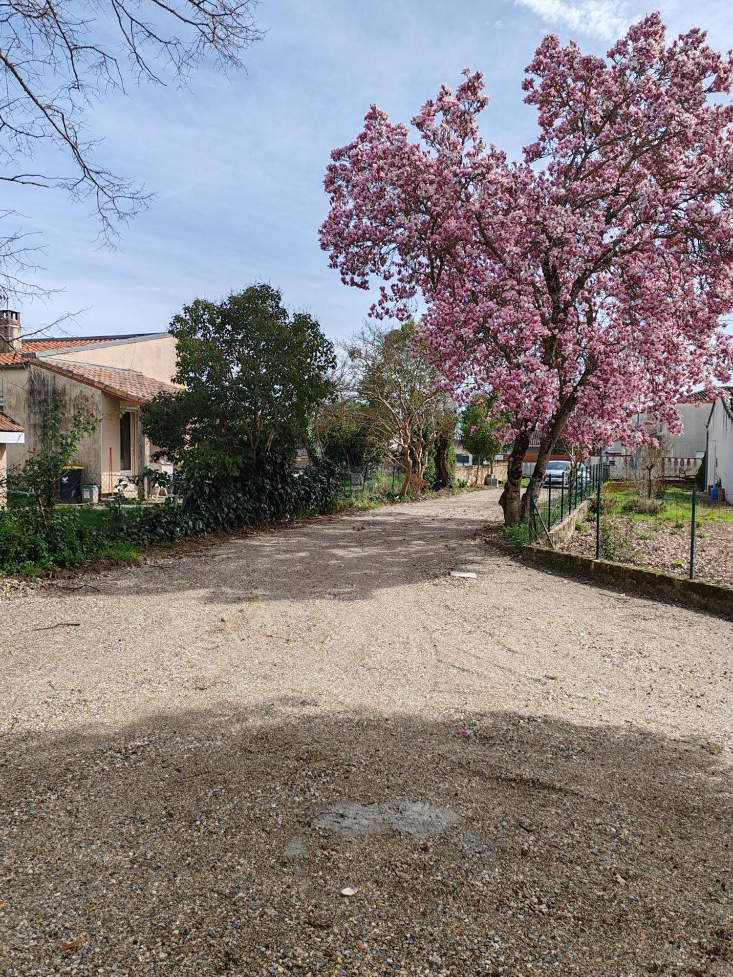 Appartement T3 Neuf Proche Centre Ville, Clim Et Parking Et Centrale Edf Valence  Ngoại thất bức ảnh